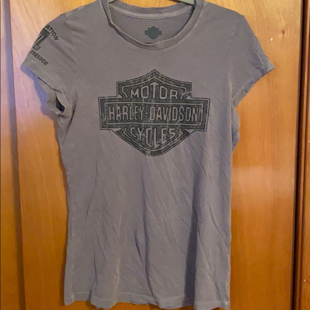 Grey HD Women’s Tee Sz Medium